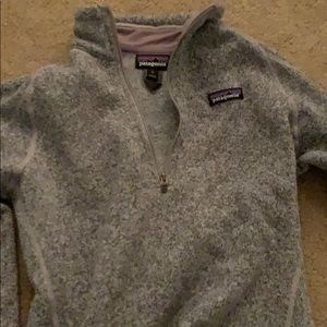 grey Patagonia pullover
